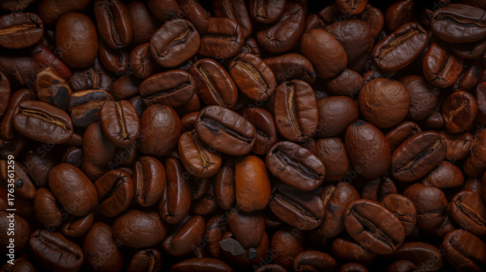 Naklejka premium Detailed macro shot of roasted coffee beans showcasing deep color and rustic texture appeal.