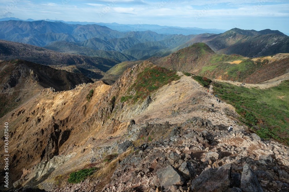 Fototapeta premium 栃木県 紅葉真っ盛りの那須岳 
