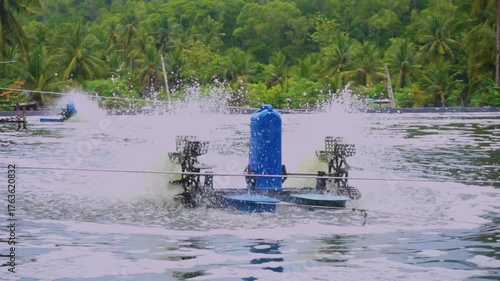 Shrimp Pond Paddle Wheel Aerator. Water Surface Oxygenation for Aquaculture Farm.