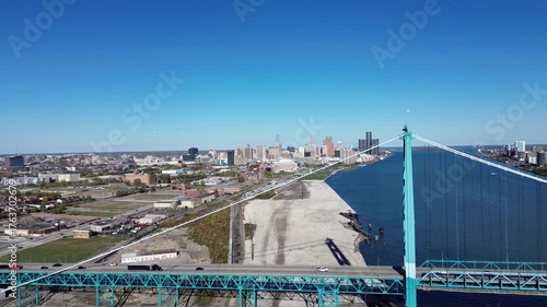 Wallpaper Mural view of the city of Detroit Torontodigital.ca