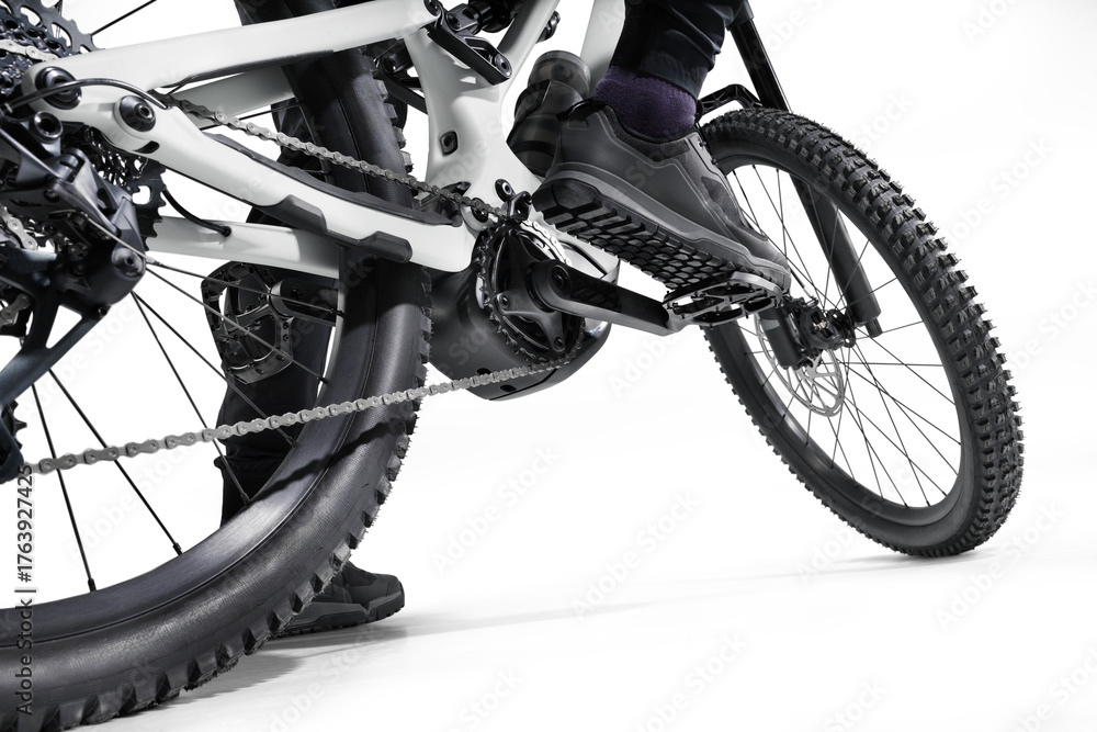 Naklejka premium Sport Isolated objects. All mountain electric bicycle on transparent background. 