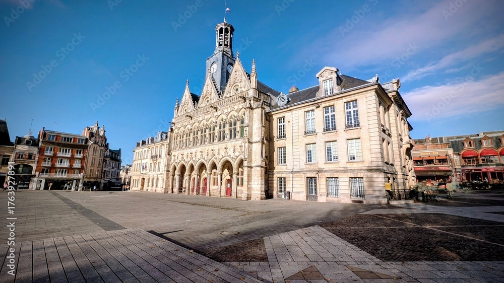 Fototapeta premium SAINT-QUENTIN (Aisne)