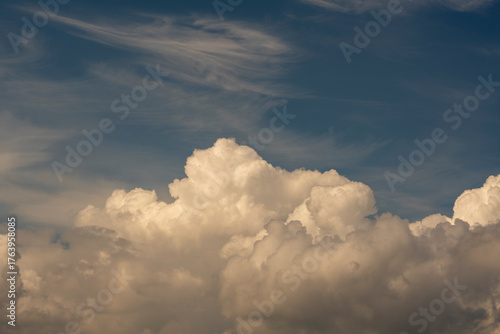 Fototapeta Naklejka Na Ścianę i Meble -  blue sky with clouds