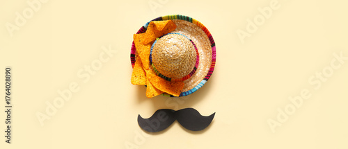 Mini sombrero with tasty na...