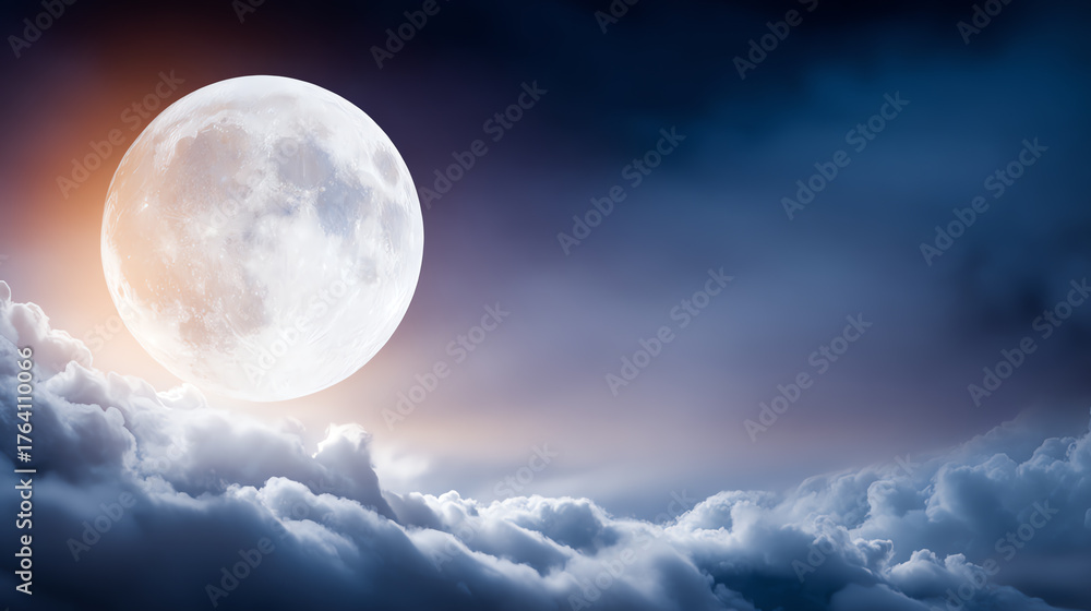 Obraz premium A stunning full moon illuminates the night sky, surrounded by beautiful, wispy clouds creating a magical atmosphere.