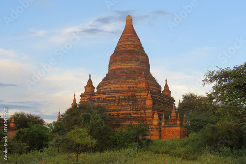 The sun casts its golden rays onto Soe Ming Yi Temple in Bagan