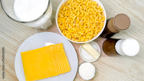 Принти на полотні Golden cheddar and spiral macaroni orchestrate a symphony of comfort food; ideal