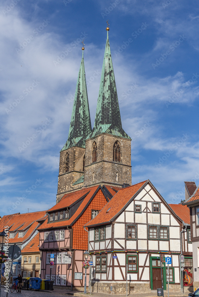 Fototapeta premium St. Nikolai Kirche, Quedlinburg Stadt, Weltkulturerbe, Sachsen-Anhalt, Deutschland, Europa