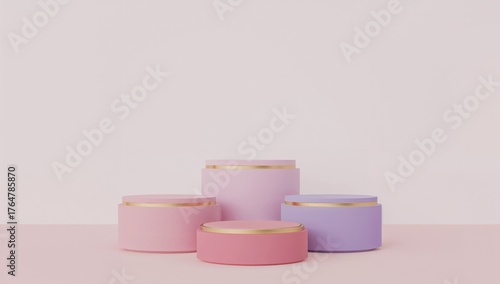Three geometric cylinder po...
