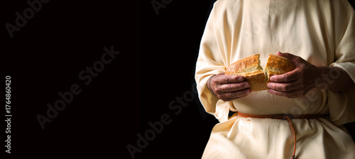 Εκτύπωση καμβά Man's hans holding fresh bread