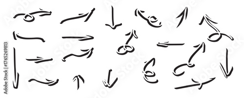Set of hand-drawn curved volumetric black arrows isolated on a white background. Concept of direction, navigation, pointers, movement. Design elements and symbols. Collection in doodle style