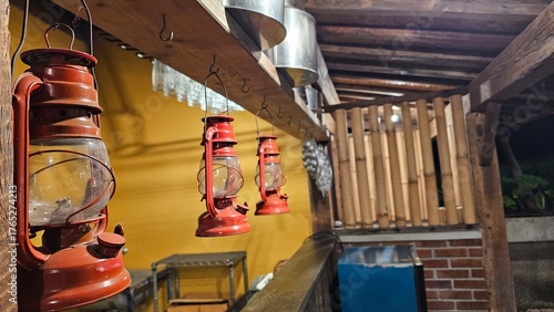 Tableau sur toile Old vintage lantern as decorative item at vintage retro interior coffeeshop