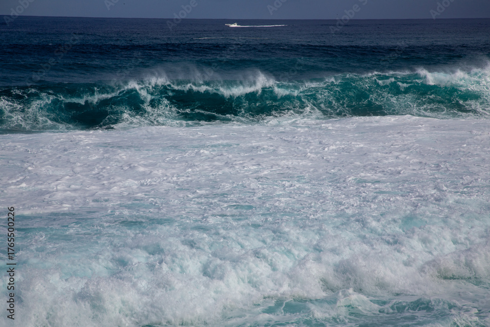 Fototapeta premium 奄美大島の秋の海。