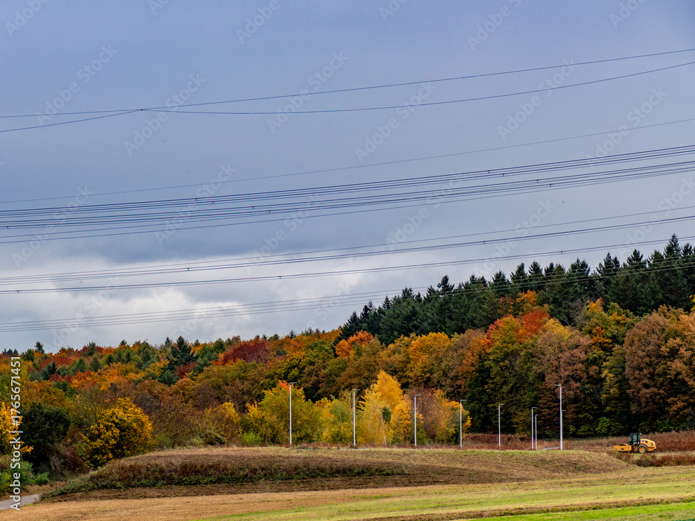 Fototapeta premium Nuerschliessung im Herbst 