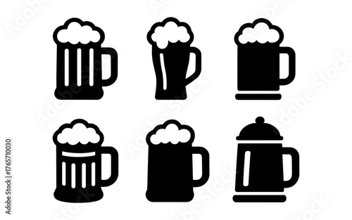 Set of beer mug silhouettes with foam
