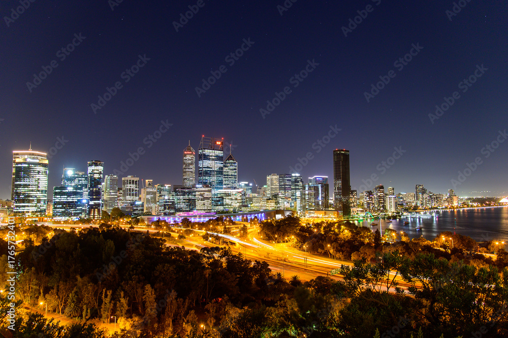 Obraz premium 世界で一番美しい街と言われているパース美しい街並み夜景