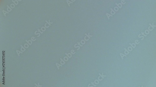 Realistic Film Burn Texture – Authentic film glow overlay for cinematic editing looks.