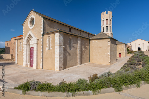 Photos Eglise Saint-Dominique de Bonifacio, church in Bonifacio, Corse-du-Sud, southeastern Corsica