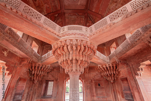 Central column of Diwan-E-Khas in the ancient city Fatehpur Sikri, Uttar Pradesh state, India.