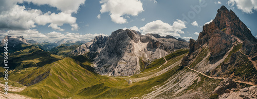 Panorama Rosengarten in Südtirol, Molignon die Mezzo, Dolomiten