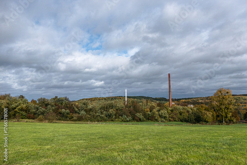 Natur und Industrie, wie im selbstverständlichen Einklang - Stolberg Rhld. 