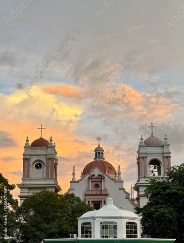 church of the holy trinity