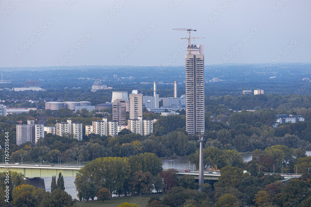 Naklejka premium View of Cologne from Cologne Triangle