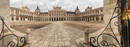 Photos The Royal Palace of Aranjuez displaying its magnificent architecture and vast Pl