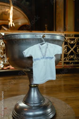 Fotografía Baptism, Orthodoxy, christening gown, Christianity, sacrament of baptism, font,