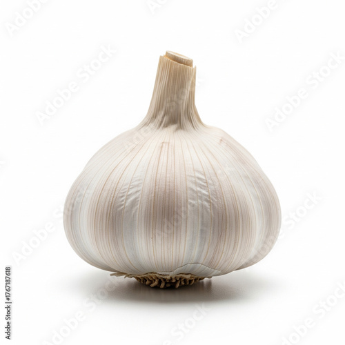 Garlic Bulb Product Photo: Clean White Studio Shot | 4K Stock Image
