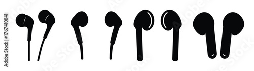 Collectionofsixdifferentstylesofblackearbudsisolatedonashowingvariousdesigns