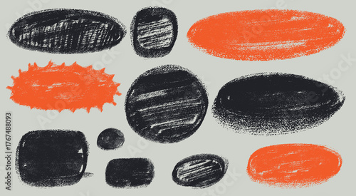 Set of charcoal drawing black ellipses, ovals, bubbles to circle, highlight text. Doodle style round outline shapes. Vector rough crayon circles. Hand drawn doodle elements, shapes for message notes.