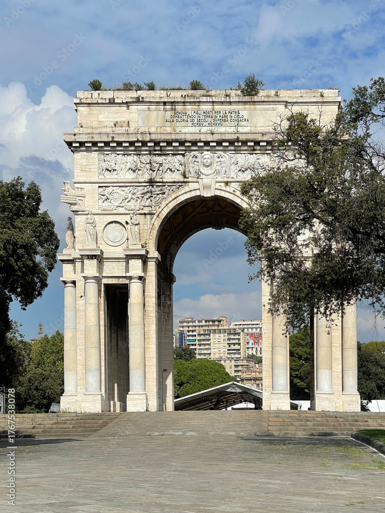 Fototapeta premium Victory Arch Monument, Genova Italy