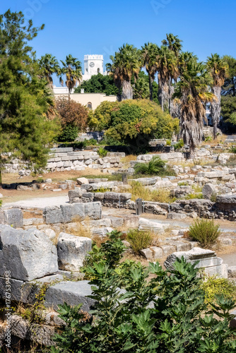 Kos Stadt mit den Überresten und Ausgrabungen der antiken Stadt mit der Agora (Archäologie) im September 2025