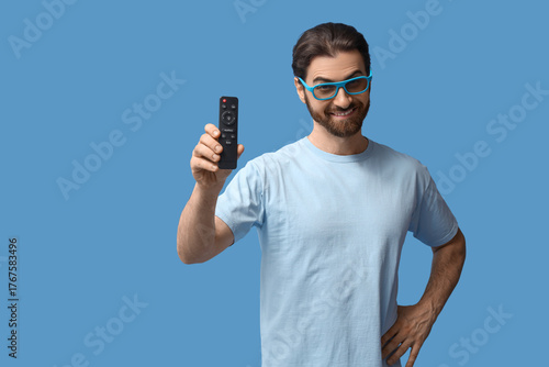 Young man in 3D glasses wit...