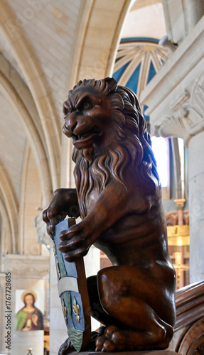La vue sur le côté du Lion de l'Église Saint-Gervais de Rouen.