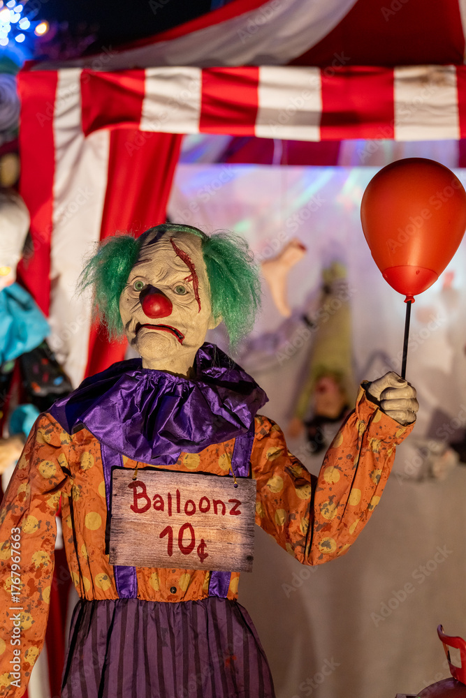 Obraz premium Creepy Halloween Clown Decorations