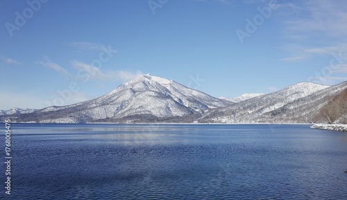 Wallpaper Mural Winer Mt.Horokami   冬の支笏湖幌上山 Torontodigital.ca