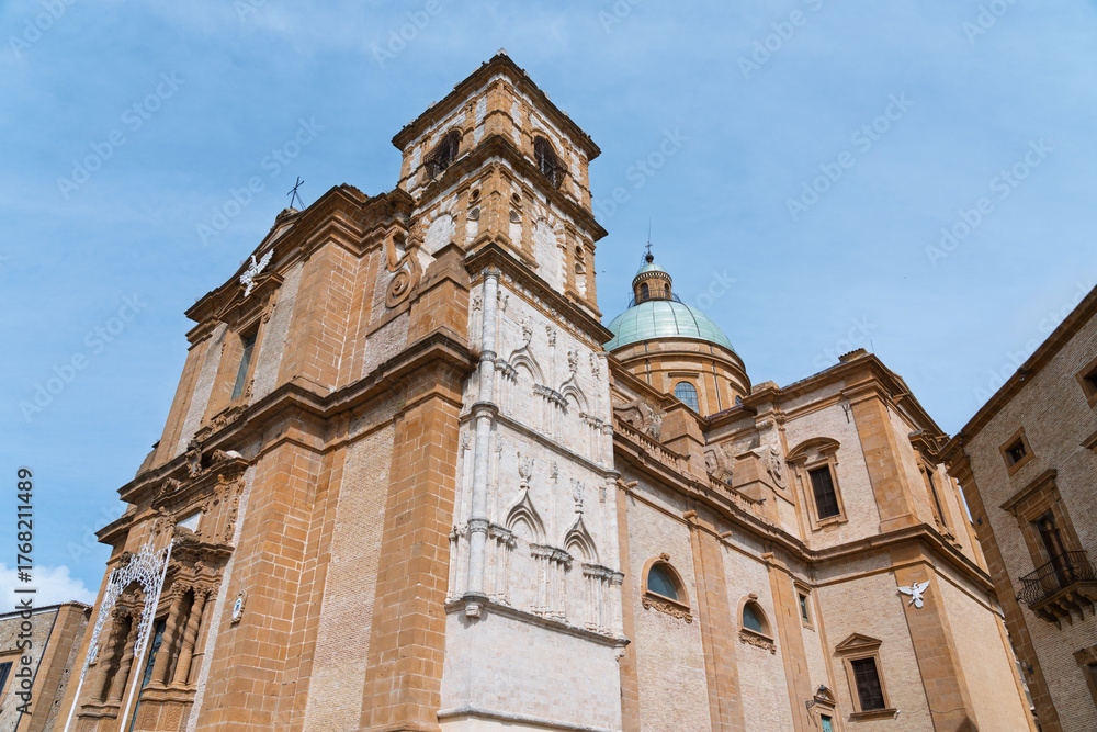 Fototapeta premium Duomo of Piazza Armerina under blue sky in Sicily
