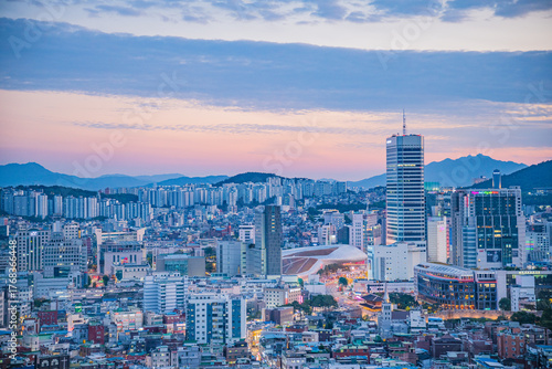 Photography Seoul's Namsan Tower and its surrounding cityscape during the autumn day