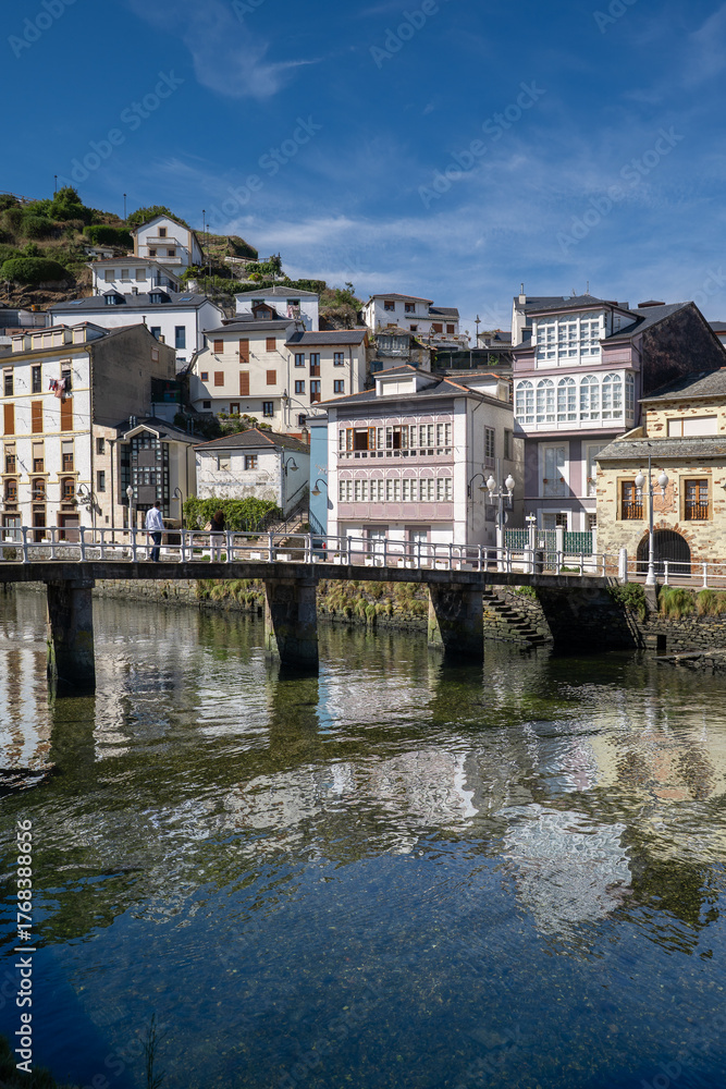 Obraz premium Panoramic view of Luarca city. Asturias. Spain