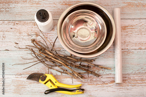 Step by step. How to create a vintage wooden fake vase. Step 1 from 6.