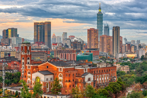 Taipei, Taiwan Skyline at Dusk 526