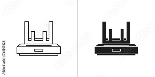 Router or modem with antennas