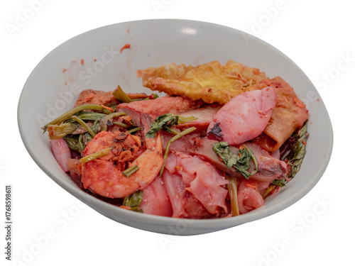 Thai yen ta fo seafood noodles with squid, shrimp, fish balls, and crispy wonton in pink soup.