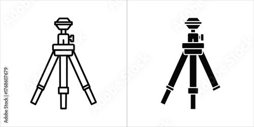 Two icons of a computer chip, one outlined and one filled