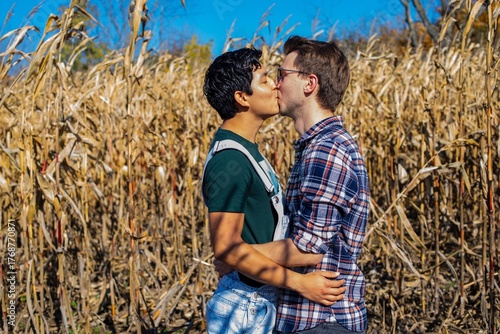 true gay love kiss