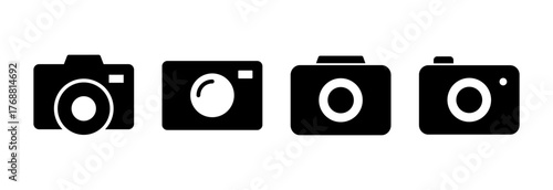 Camera icon vector illustration. photo camera sign and symbol. photography icon.
