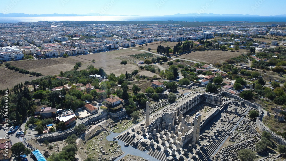 Fototapeta premium Aerial View of the Temple of Apollo