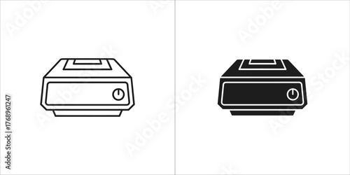 Black and white icon of a centrifuge, a laboratory device